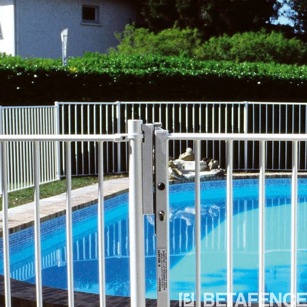 Montage Clôture Piscine Bekazur